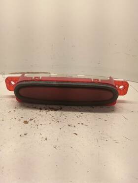 176.mz1k06 Mazda 3 2006 High Mounted Stop Light 1120045