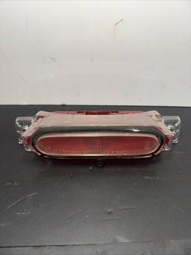 F151-51-580e Mazda Genuine Oem Rx-8 Third Brake Light Center High Mount Stop Lamp Tested