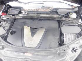 1790960 Mercedes-benz Used Center High Mount Stop Light Fits 2009 R-class Gra