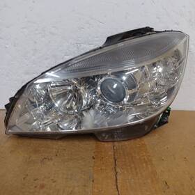 2048200761 Mercedes-benz 08-11 W204 C250 C300 Left Driver Side Headlight Lamp Halogen Oem 9454