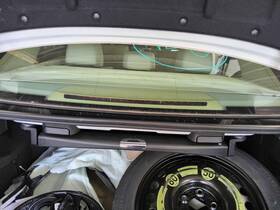 2266120 Mercedes-benz Used Center High Mount Stop Light Fits 2014 E-class Gra 2266120 Mercedes-benz Used Center High Mount Stop Light Fits 2014 E-class Gra