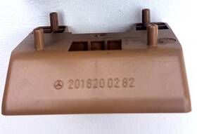 Mercedes-benz A2018200282 Nos Oem Third Brake Light Cover Console 2018200282 Tan