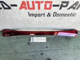 A2969069900 Mercedes-benz W/watermarks 2022 2024 Eqs Class Rear Center Led Tail Light Oem Ay82893