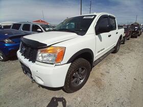 Nissan 176.da1713 Titan 2013 High Mounted Stop Light 12965639