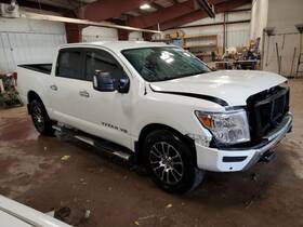 176.da1720 Nissan Titan 2020 High Mounted Stop Light 3703735