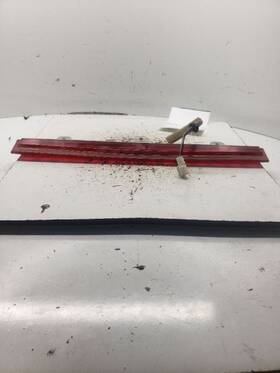 176.da1e13 Nissan Rogue 2013 High Mounted Stop Light 1140247