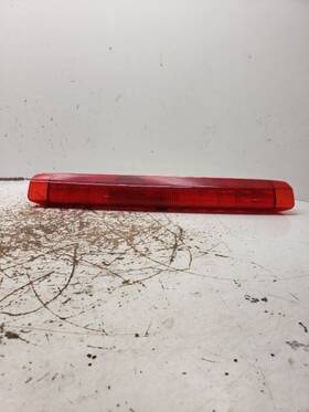 176.da1m12 Nissan Murano 2012 High Mounted Stop Light 1064155