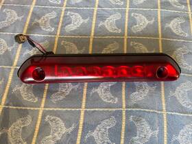 Nissan 26590-9s500 Genuine Oem 98-00 Frontier High Mount Rear Stop Lamp Third Brake Light