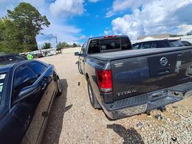5634732 Nissan Used Center High Mount Stop Light Fits 2011 Titan Grade A