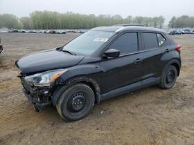 5778071 Nissan Used Center High Mount Stop Light Fits 2018 Kicks Grade A