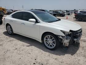 5925956 Nissan Used Center High Mount Stop Light Fits 2010 Maxima Grade A