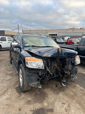 6768398 Nissan Used Center High Mount Stop Light Fits 2008 Armada Mtd Lamp Gr