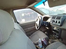 6841847 Nissan Used Center High Mount Stop Light Fits 2000 Frontier Grade A