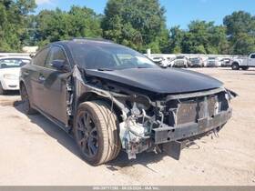 7408402 Nissan Used Center High Mount Stop Light Fits 2011 Maxima Grade A
