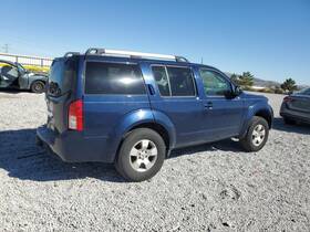 Nissan 788174 Used Center High Mount Stop Light Fits 2008 Pathfinder Grade A
