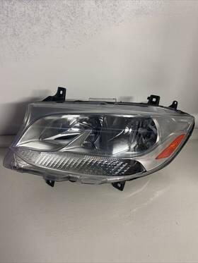 Oem 910 906 04 00 2019 Mercedes Sprinter Van Halogen Headlight Left A