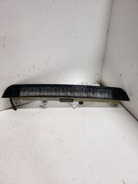 15242149 Pontiac Torrent 2006 High Mounted Stop Light 713377