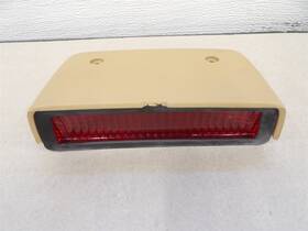 176-00207 Pontiac Fiero 1986-1988 High Level 3rd Third Brake Stop Light Tan Trim 86 87 88