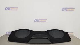 176.gm2n05 Pontiac 05 Gto High Mounted Stop Lamp Third Brake Light With Package Tray