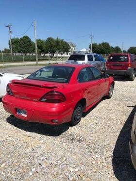 176.gm2q04 Pontiac Grand Am 2004 High Mounted Stop Light 339115