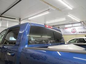 3385258 Ram Used Center High Mount Stop Light Fits 2011 Dodge 2500 Pickup Grade A