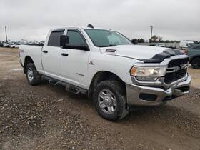 5542698 Ram Used Center High Mount Stop Light Fits 2019 Dodge 2500 Pickup Grade A