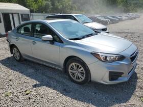 176.su1k18 Subaru Impreza 2018 High Mounted Stop Light 3757876