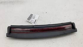 1077405-00-g Tesla 2017-2023 Model 3 Rear Package Tray Lamp Inner 3rd Brake Stop Light Assy