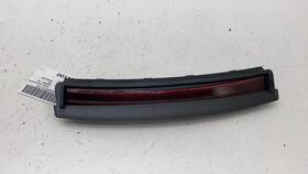 1077405-00-h Tesla 2017-2023 Model 3 Rear Package Tray Lamp Inner 3rd Brake Stop Light Assy