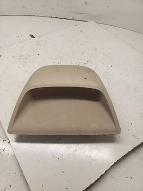 176.to1b01 Toyota Corolla 2001 High Mounted Stop Light 1119983