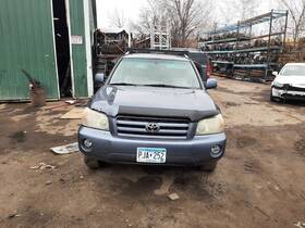 Toyota 176.to1f04 Highlandr 2004 High Mounted Stop Light 937039