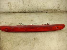 176.to1s01 Toyota 01 Sequoia High Mounted Third Brake Light