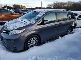 5201951 Toyota Used Center High Mount Stop Light Fits 2018 Sienna Grade A