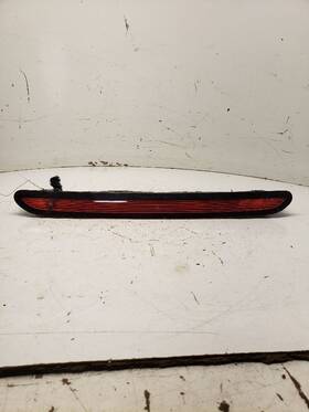 176.vw1819 Volkswagen Golf 2019 High Mounted Stop Light 1351106