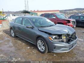 3213481 Volkswagen Used Center High Mount Stop Light Fits 2020 Passat Grade A