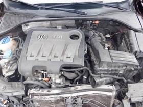 4387798 Volkswagen Used Center High Mount Stop Light Fits 2013 Passat Grade A