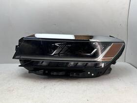 561.941.035.b Volkswagen 2016 - 2021 Passat 4motion Left Driver Side Led Headlight Oem Dmg