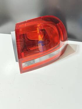 7p6945096g Volkswagen New Touareg 7p Rear Right Outer Taillight Original