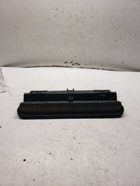 176.vo1v99 Volvo V70 1999 High Mounted Stop Light 1465638