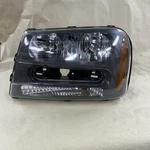 2007 Trailblazer Oem Left Drivers Headlight Lamp Assembly 40292749 2002-2009. Fixed Price $90.00.