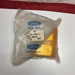 Nos Oem 1986-1991 Ford Aerostar Parking Lamp Turn Signal Light Rh E69Z-13200-A. Fixed Price $40.00.