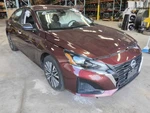Used Center High Mount Stop Light Fits: 2024 Nissan Altima Grade. Fixed Price $55.00.