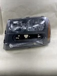 2007 Trailblazer Oem Left Drivers Headlight Lamp Assembly 40292749 2002-2009. Fixed Price $98.00.
