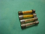 2A(0680) Jaguar Original Lucas 5,15,20,25 Amp Paper Fuses. Fixed Price $28.88.