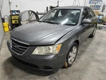 Used Center High Mount Stop Light Fits: 2009 Hyundai Sonata Grade. Fixed Price $55.00.
