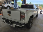 Used Center High Mount Stop Light Fits: 2019 Chevrolet Colorado Grade. Fixed Price $55.00.