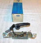 74-76 Custom Galaxie 500 Ltd Brougham 1975-76 Continental Nos Rear License Lamp. Fixed Price $79.00.