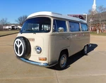 1971 Volkswagen Bus Westfalia. Fixed Price $26895.00.