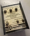 Vanner 1840GCP, 30 Amp Solid State Alternating Emergency Light Flasher Unit. Fixed Price $42.50.
