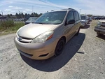 Sienna 2007 High Mounted Stop Light 12298727. Fixed Price $58.02.